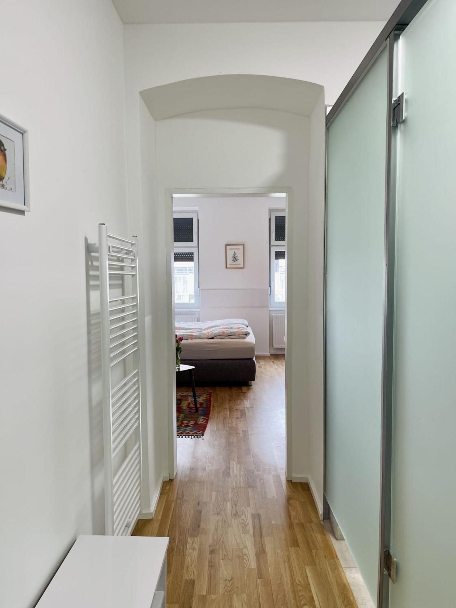 Comfortable Apartments Vienna 1100 With Contactless Check-In Room photo